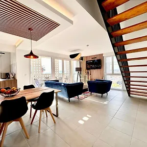 Duplex - Vue Exceptionnelle - Quartier Euromed-avec Box Appartement Marseille